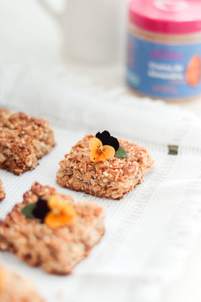 Cuadritos de granola con semillas